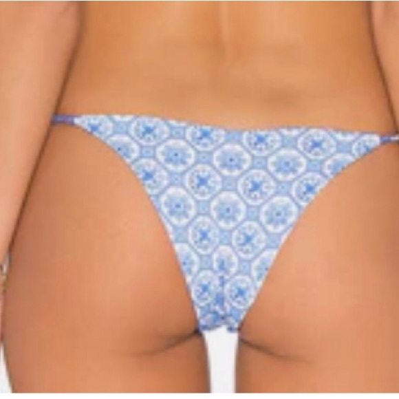 Skye & Staghorn Medina blue bikini - Picture 3 of 16